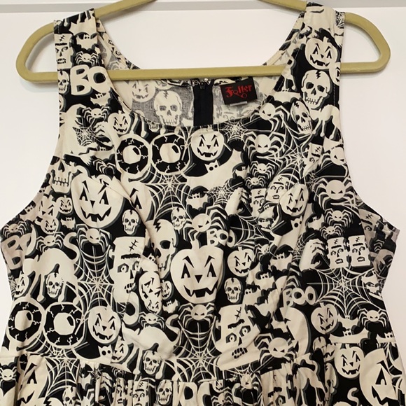 Halloween themed glow in the dark dress from ModCloth - Picture 2 of 3